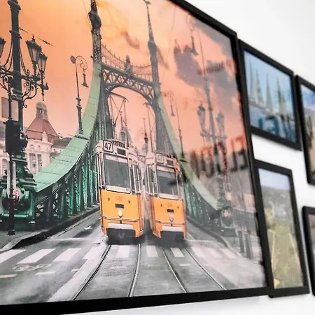 Little Dream * Budapest